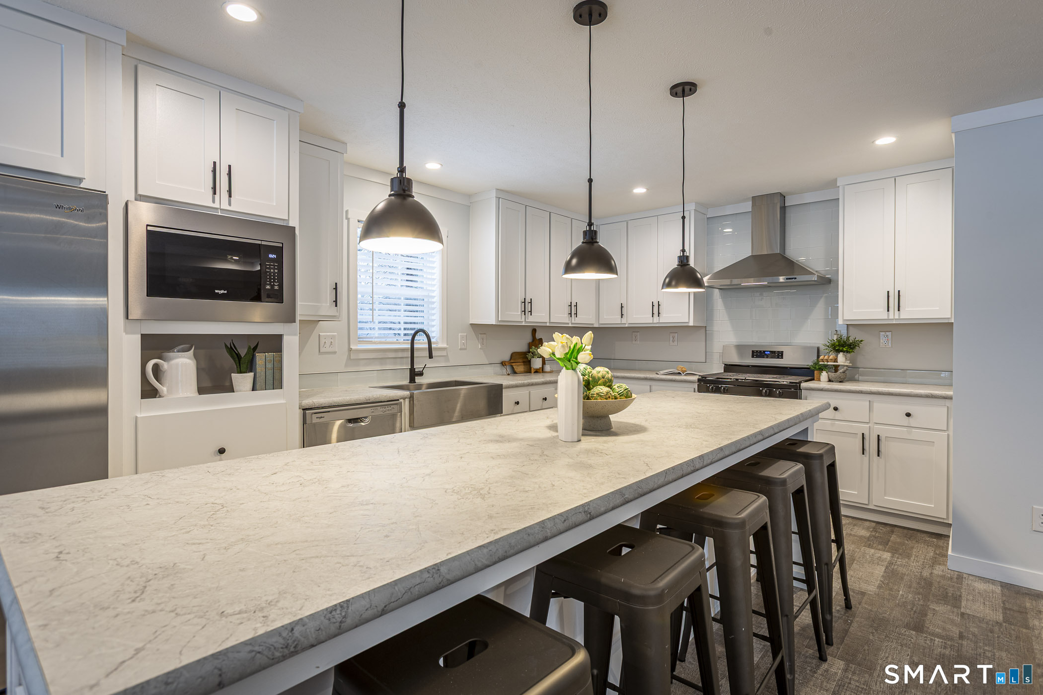 67 Middle Road Enfield CT 06082