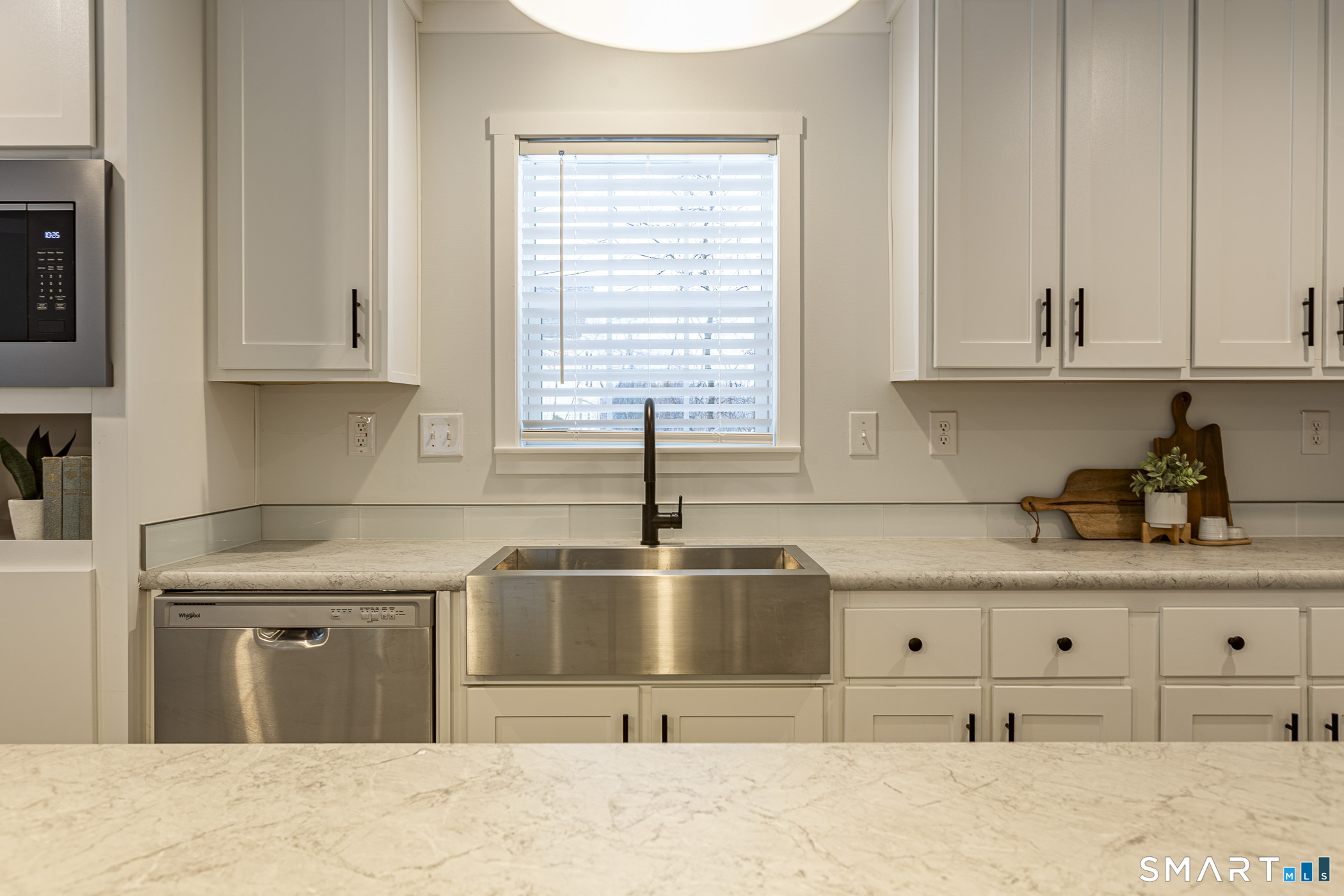 67 Middle Road Enfield CT 06082