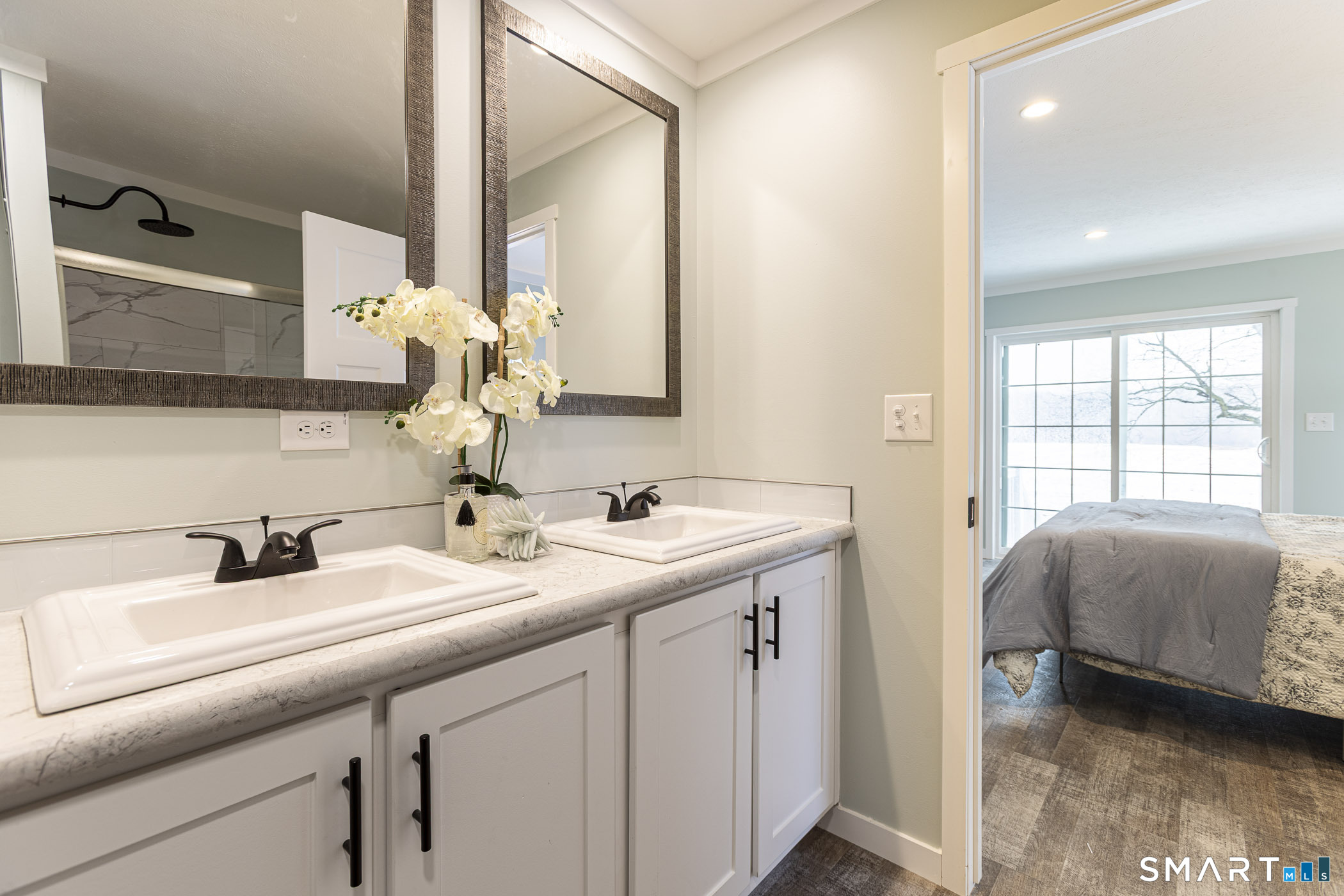 67 Middle Road Enfield CT 06082