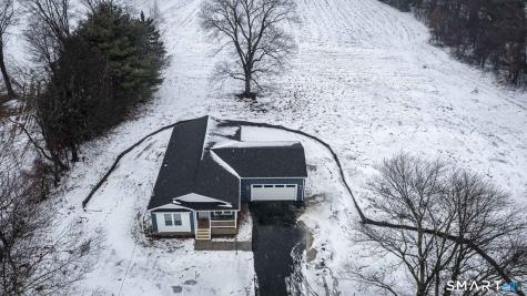 67 Middle Road Enfield CT 06082