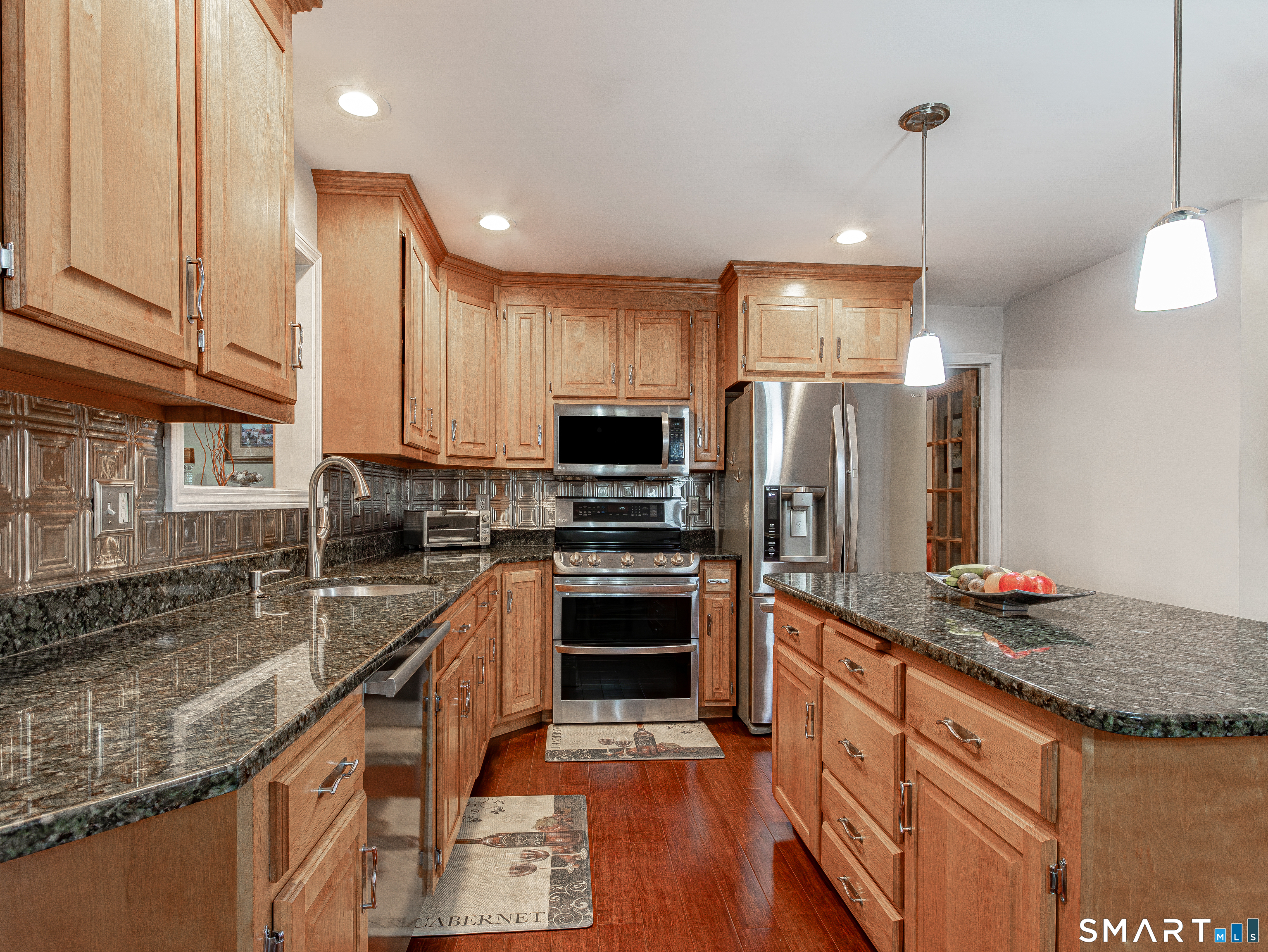 4 Ivy Terrace Prospect CT 06712
