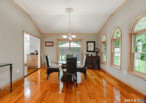 4 Ivy Terrace Prospect CT 06712