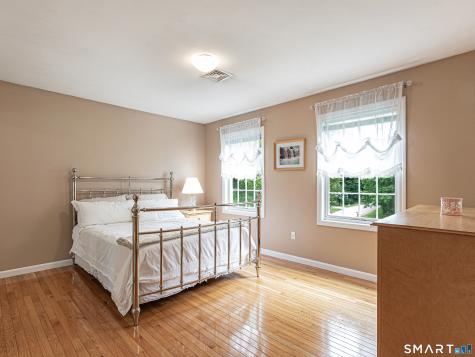 4 Ivy Terrace Prospect CT 06712