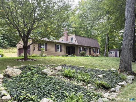 75 Maple West Avenue Haddam CT 06441