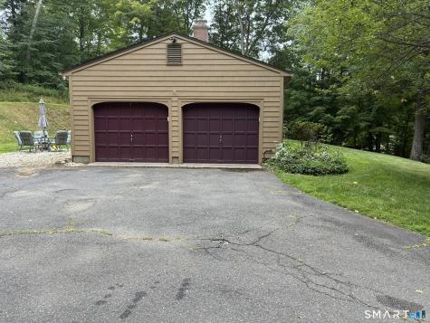 75 Maple West Avenue Haddam CT 06441