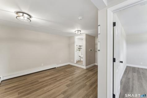 14 Garry Knolls Danbury CT 06810