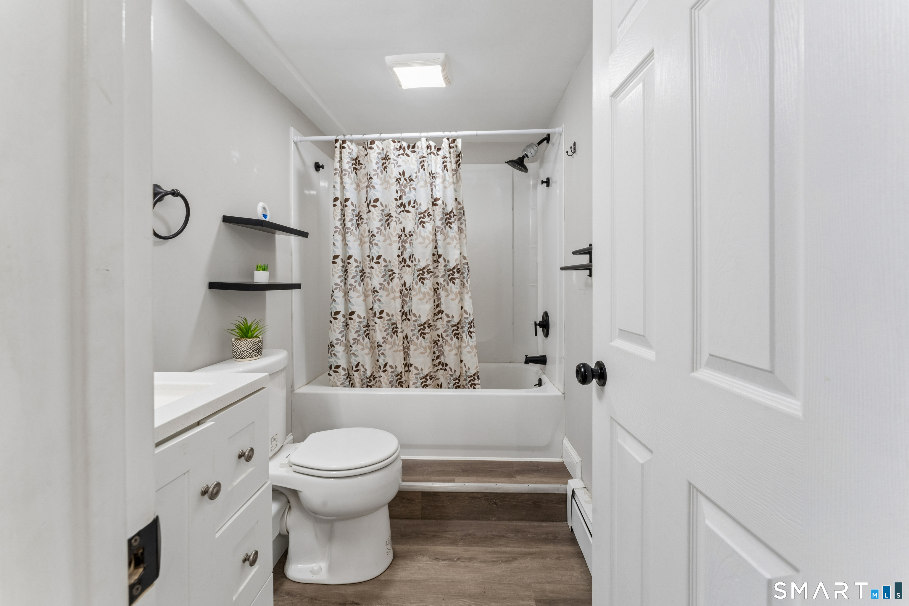14 Garry Knolls Danbury CT 06810