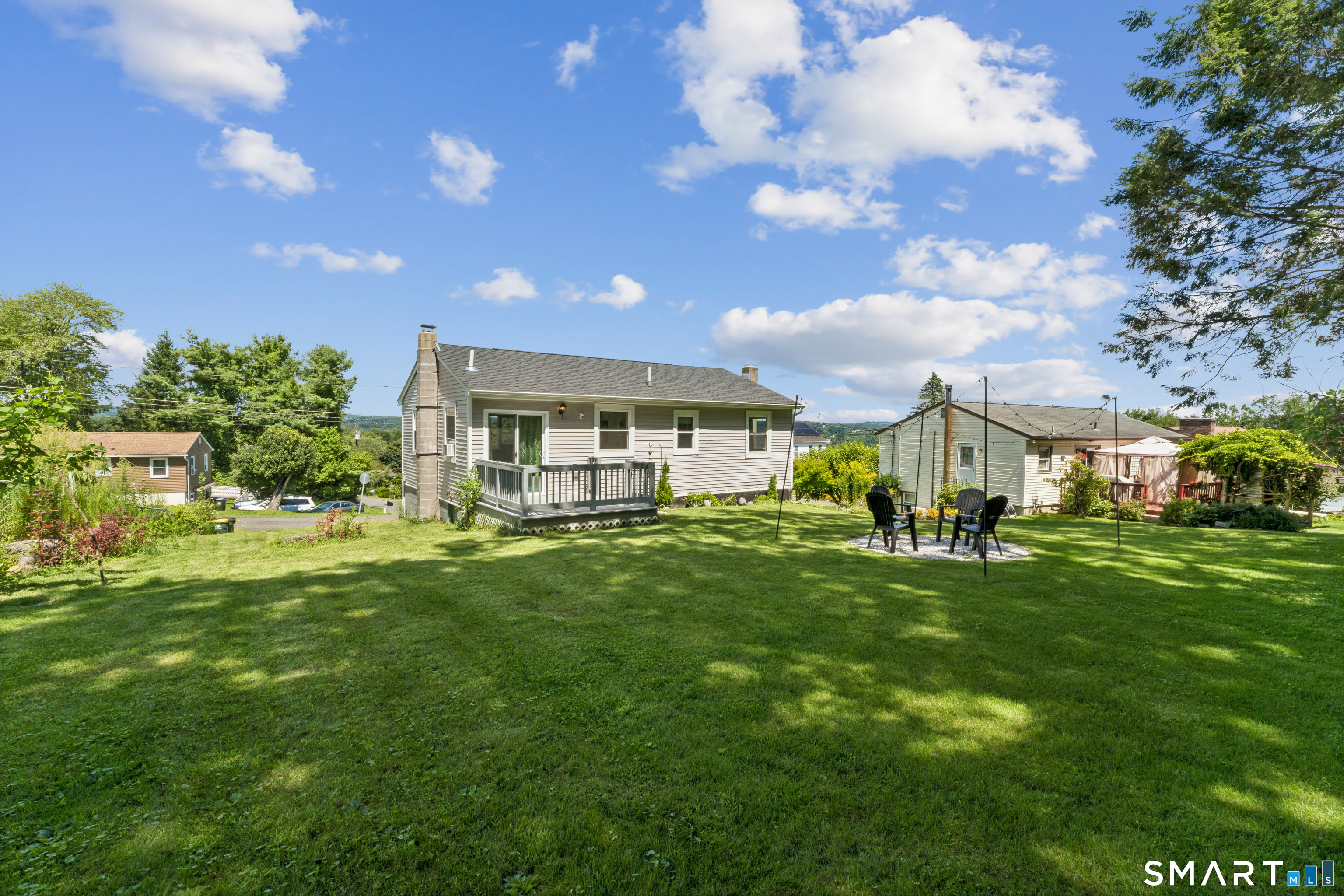 14 Garry Knolls Danbury CT 06810