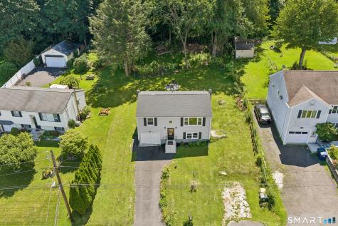 14 Garry Knolls Danbury CT 06810