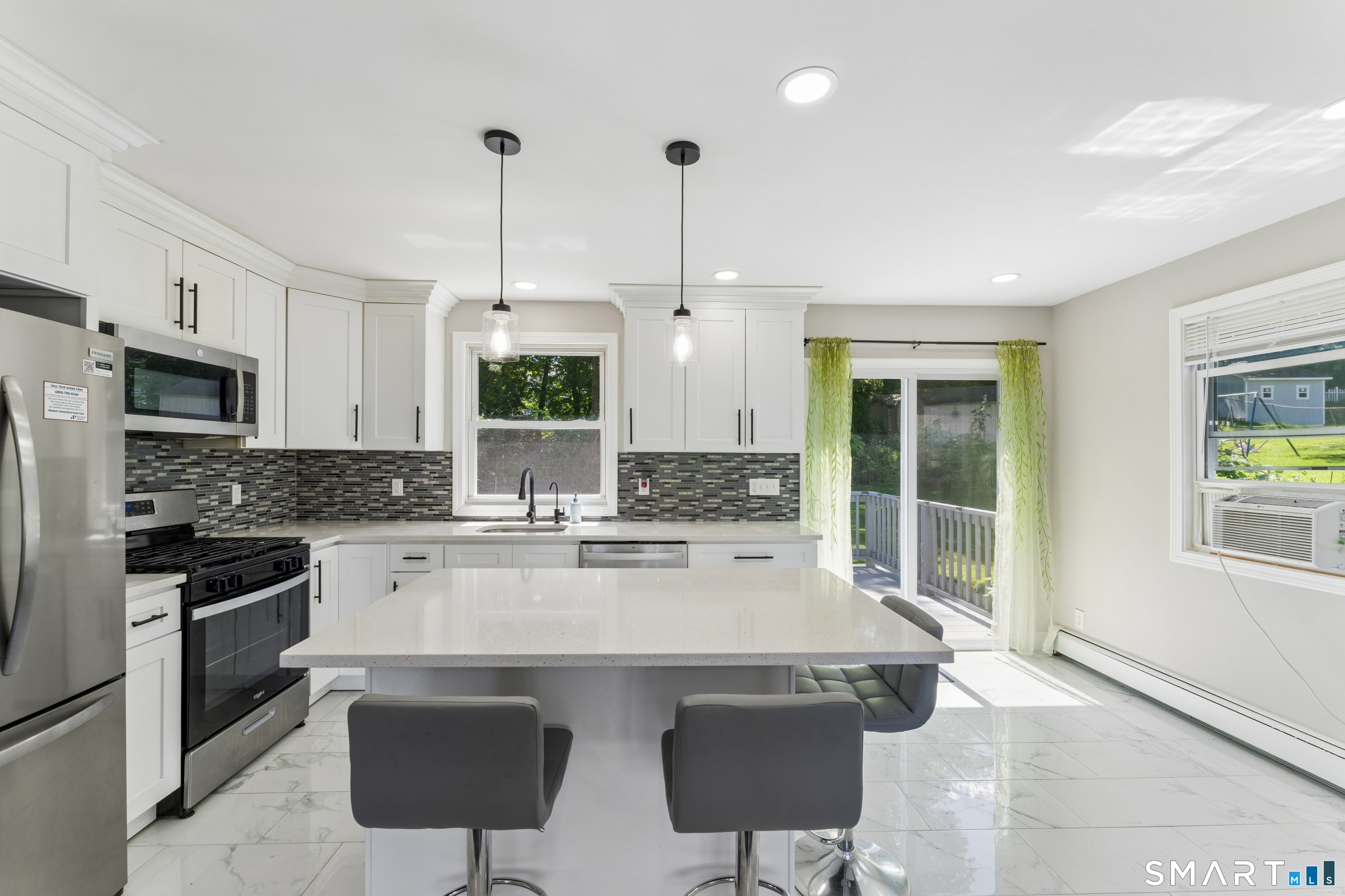 14 Garry Knolls Danbury CT 06810