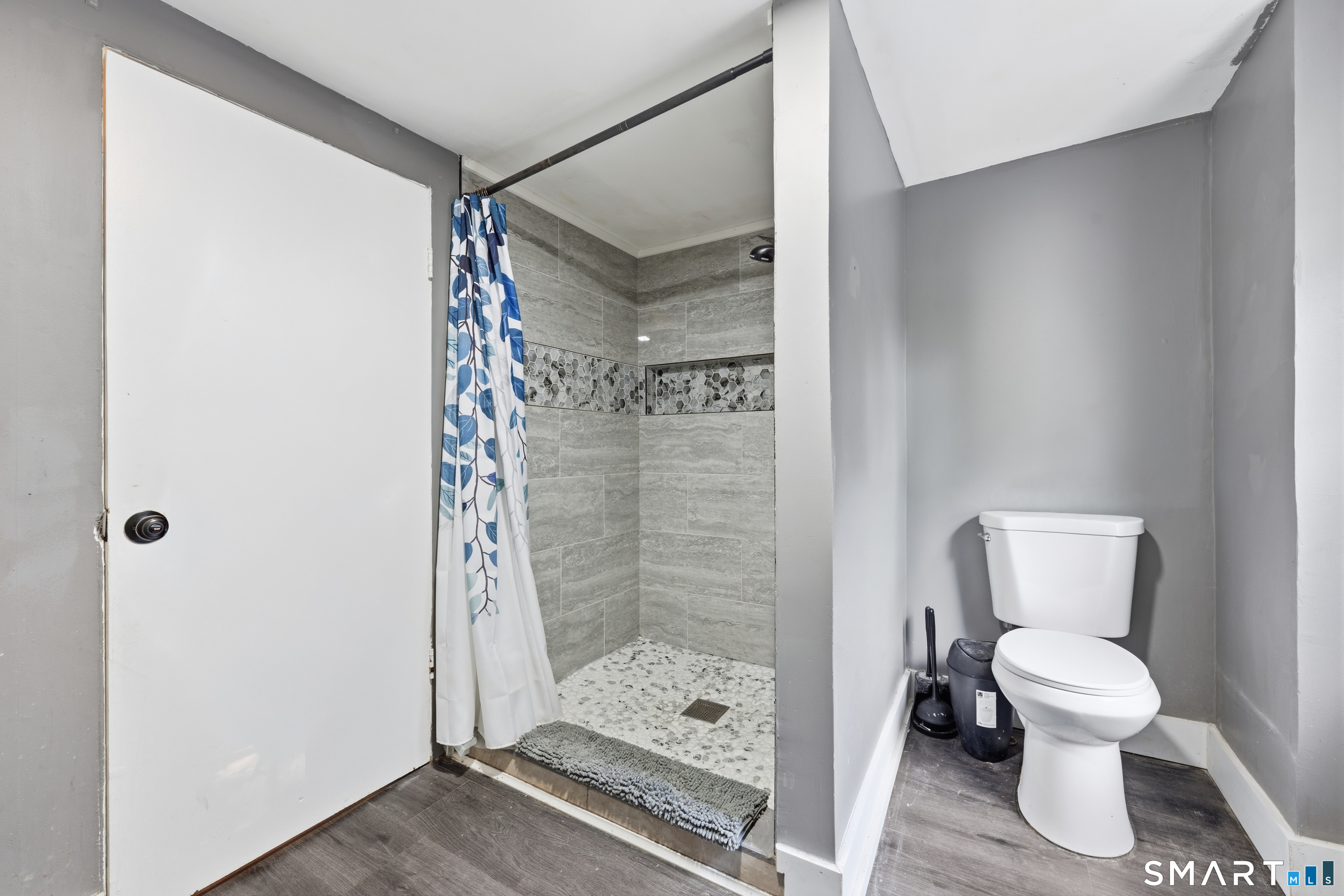 18 High Street Plymouth CT 06786