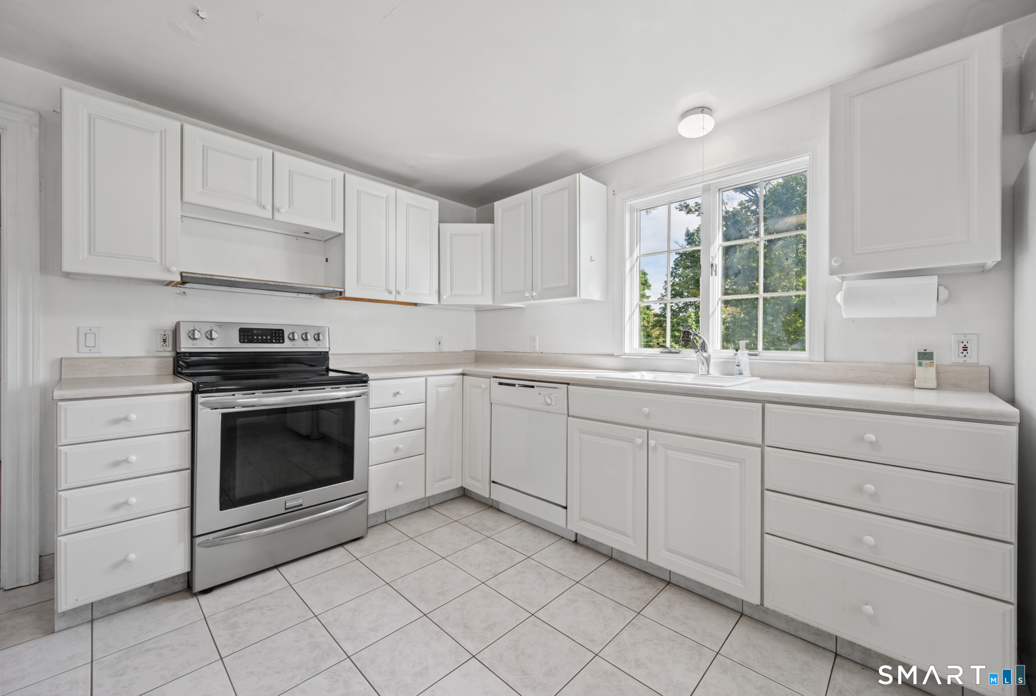 104 Tolland Green Tolland CT 06084