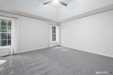 73 Cortland Way Southington CT 06489