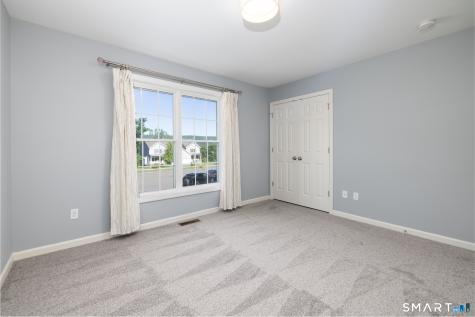 73 Cortland Way Southington CT 06489