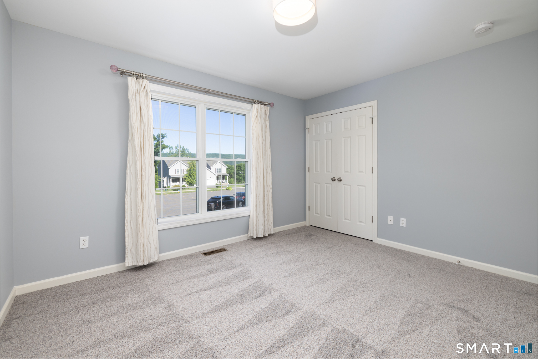 73 Cortland Way Southington CT 06489