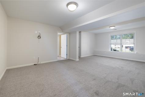 73 Cortland Way Southington CT 06489