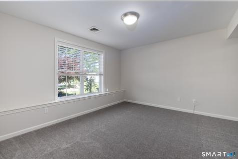 73 Cortland Way Southington CT 06489