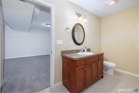 73 Cortland Way Southington CT 06489