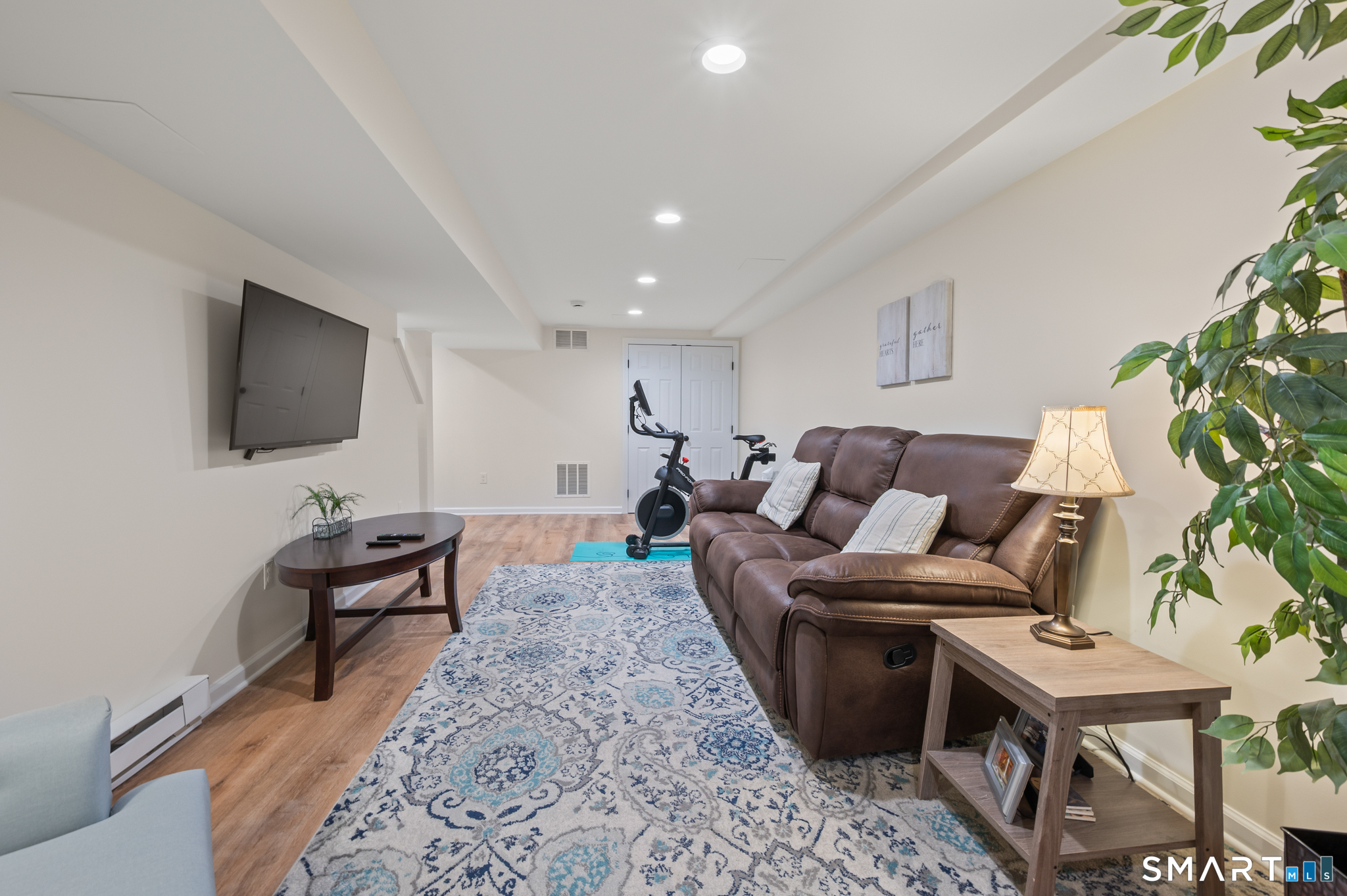 50 Seminole Circle West Hartford CT 06117
