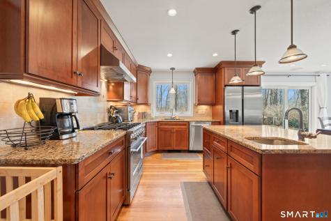 50 Seminole Circle West Hartford CT 06117