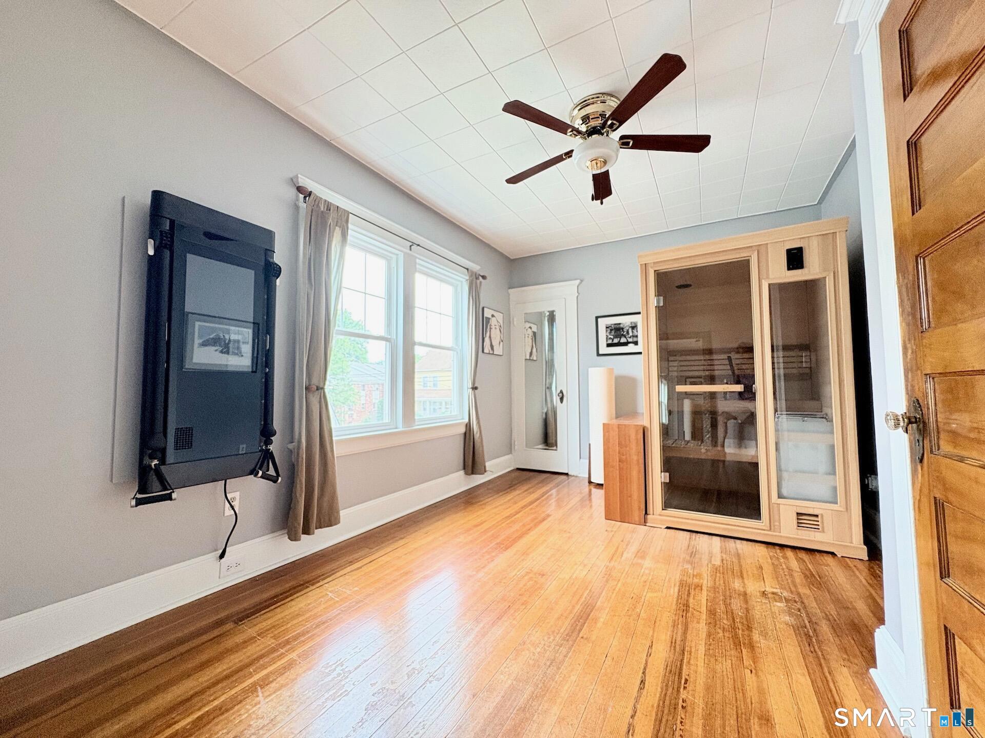 196 Ellsworth Street Bridgeport CT 06605