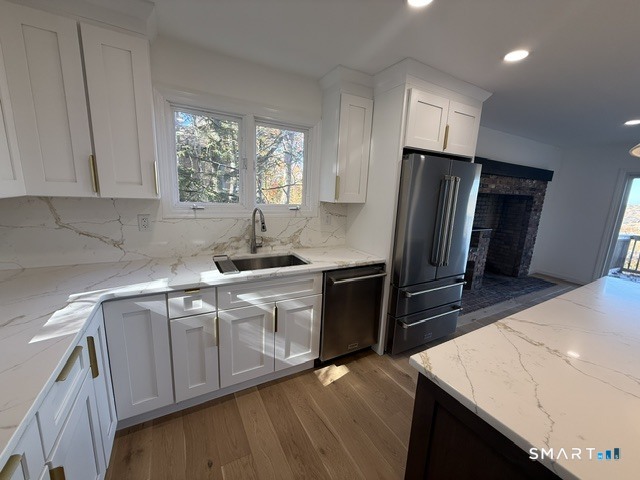12 Hillcrest Court Ridgefield CT 06877