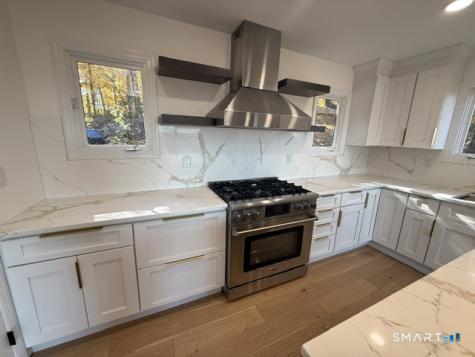 12 Hillcrest Court Ridgefield CT 06877