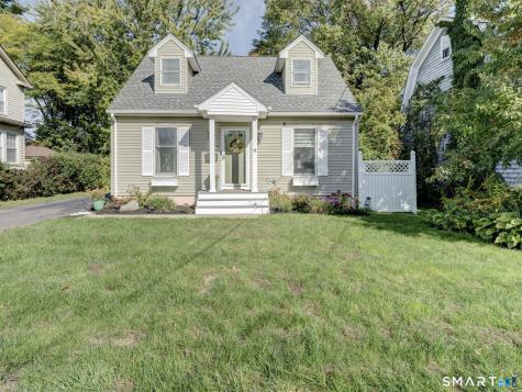 98 St James Street West Hartford CT 06119