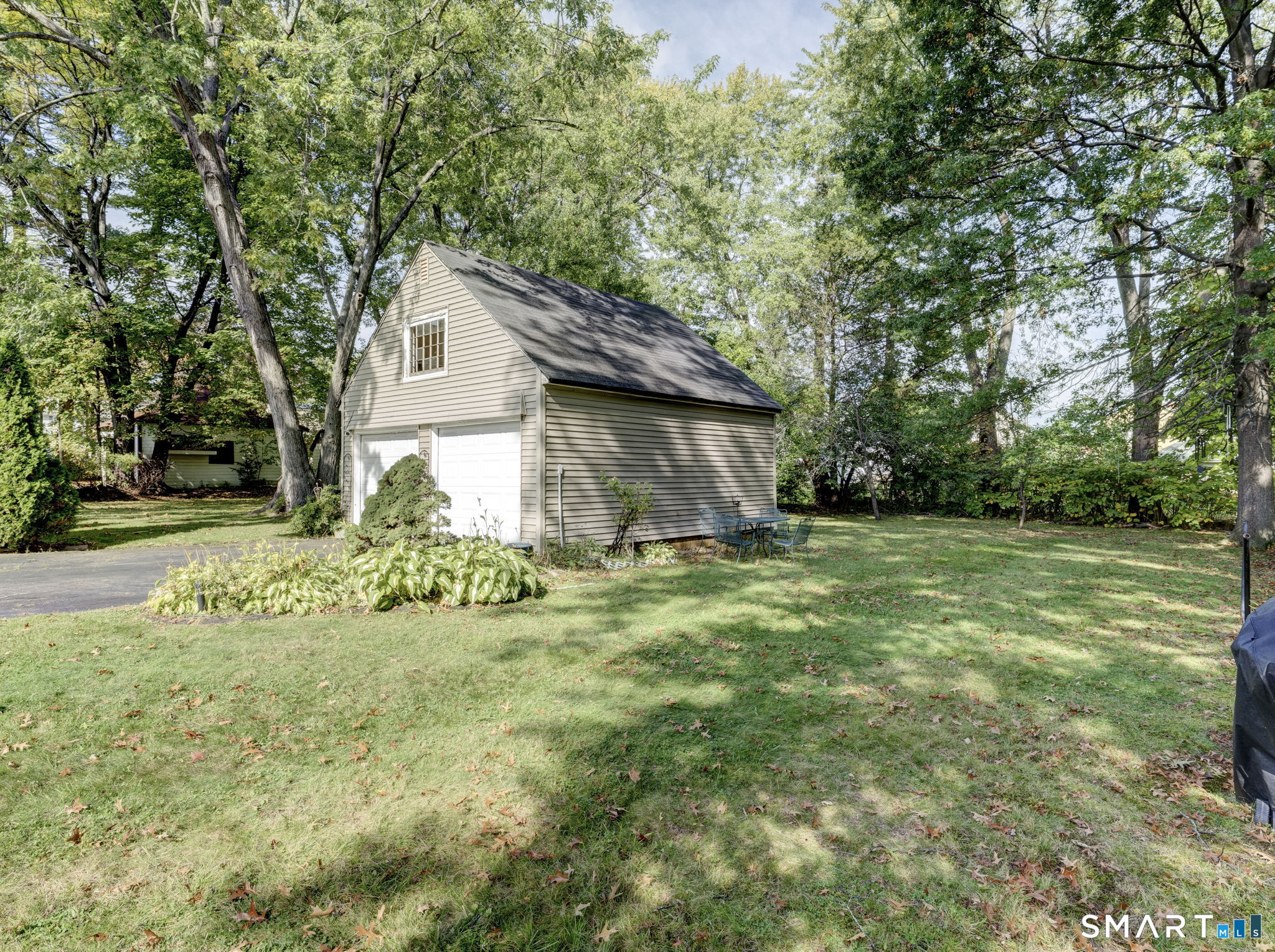 98 St James Street West Hartford CT 06119