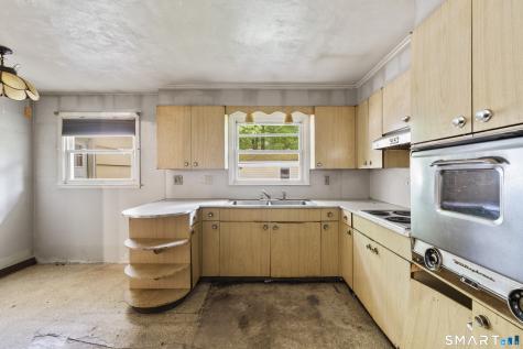75 Forest Lane Wolcott CT 06716