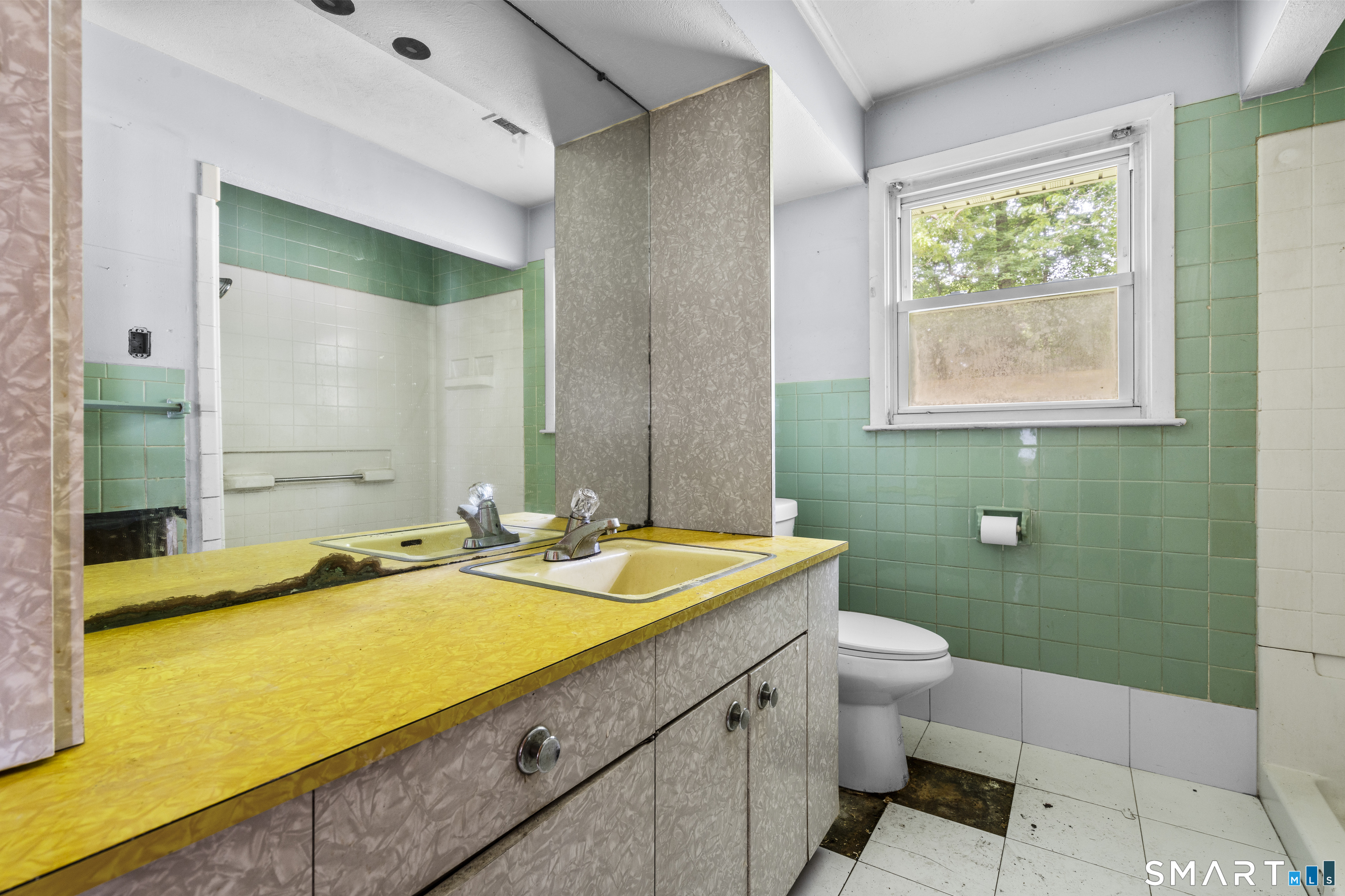 75 Forest Lane Wolcott CT 06716