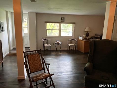 43 Meadowbrook Road Danbury CT 06811