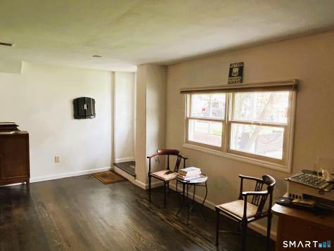 43 Meadowbrook Road Danbury CT 06811