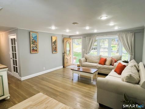 43 Meadowbrook Road Danbury CT 06811