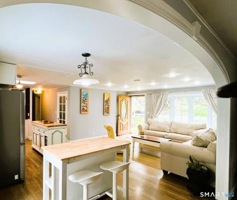 43 Meadowbrook Road Danbury CT 06811