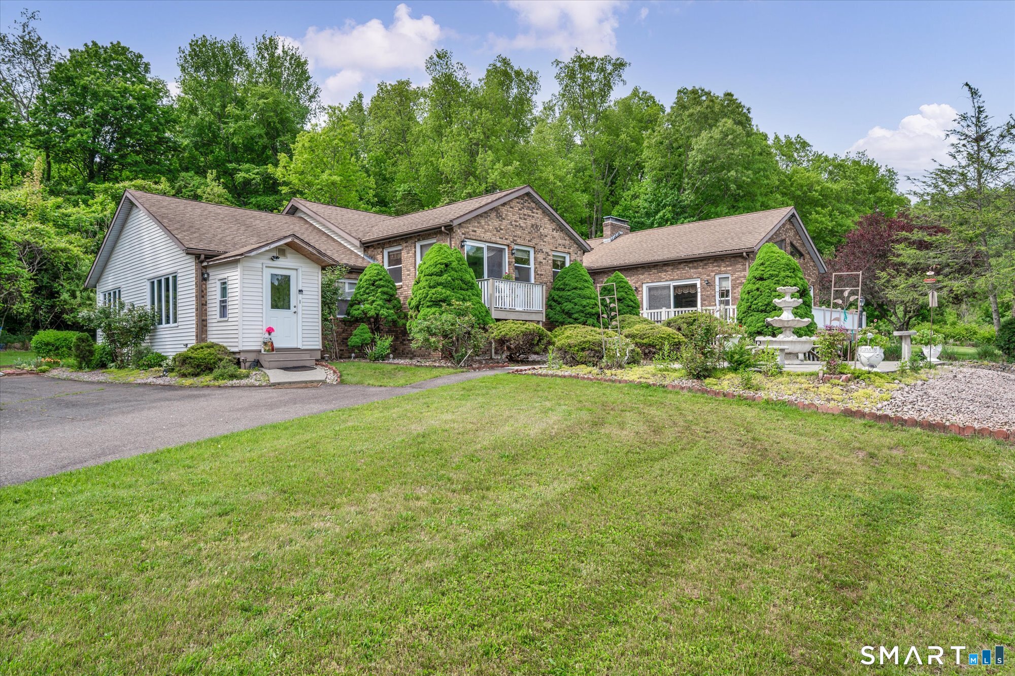 18 Grantham Road Wallingford CT 06492