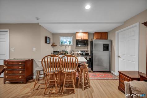 18 Grantham Road Wallingford CT 06492