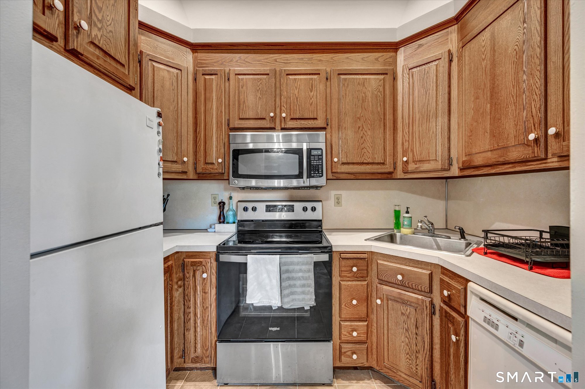 18 Grantham Road Wallingford CT 06492