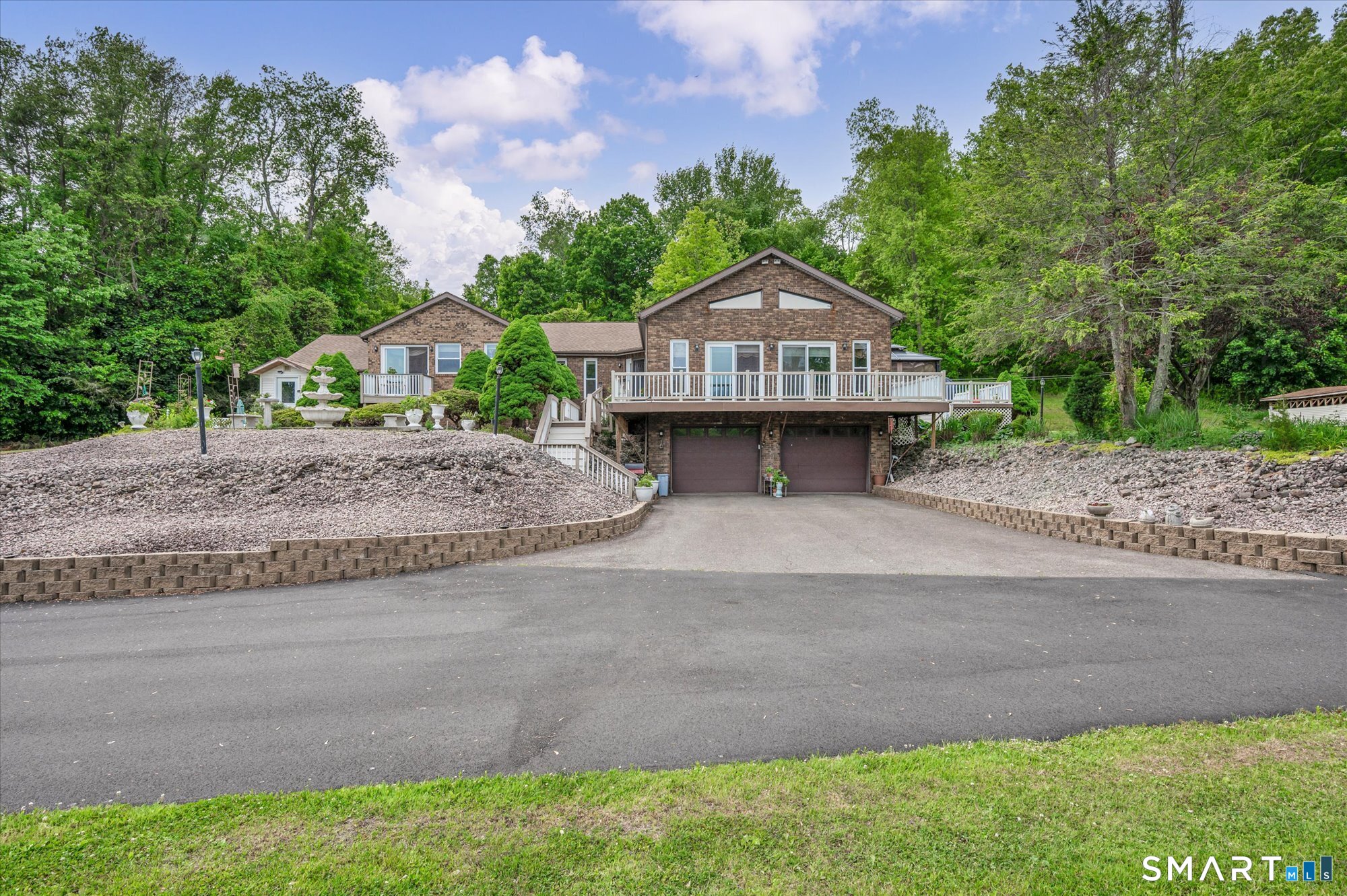 18 Grantham Road Wallingford CT 06492