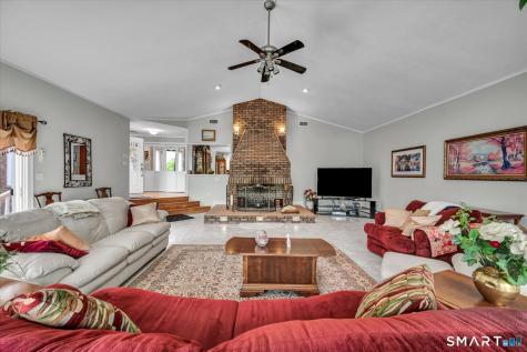 18 Grantham Road Wallingford CT 06492