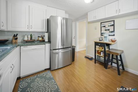 17 Hilltop Drive West Hartford CT 06107