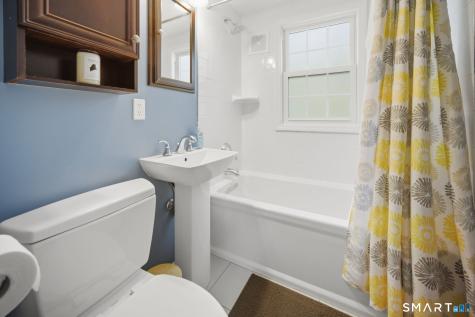 17 Hilltop Drive West Hartford CT 06107
