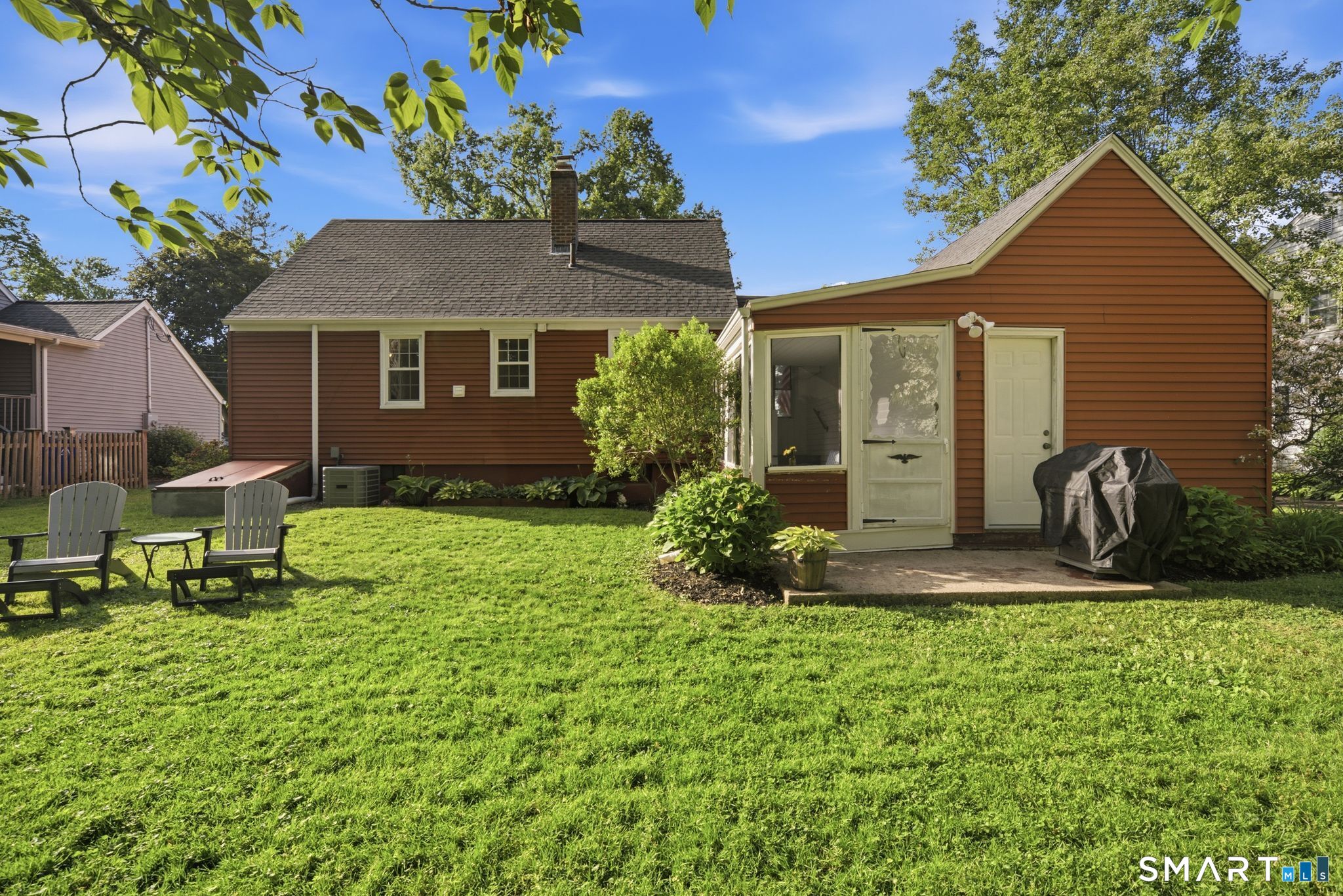 17 Hilltop Drive West Hartford CT 06107