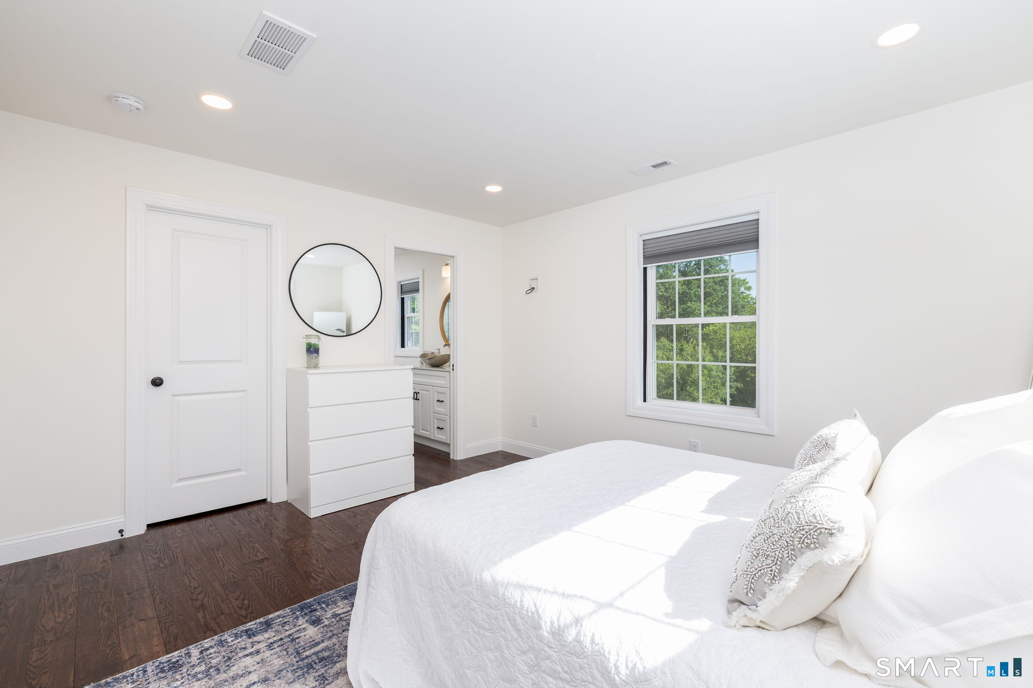 86 Winchester Road New Hartford CT 06057