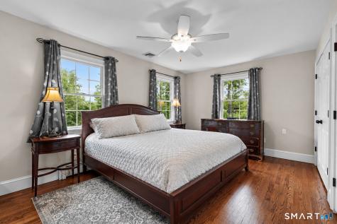 22 Buckskin Lane Oxford CT 06478