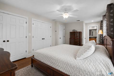 22 Buckskin Lane Oxford CT 06478