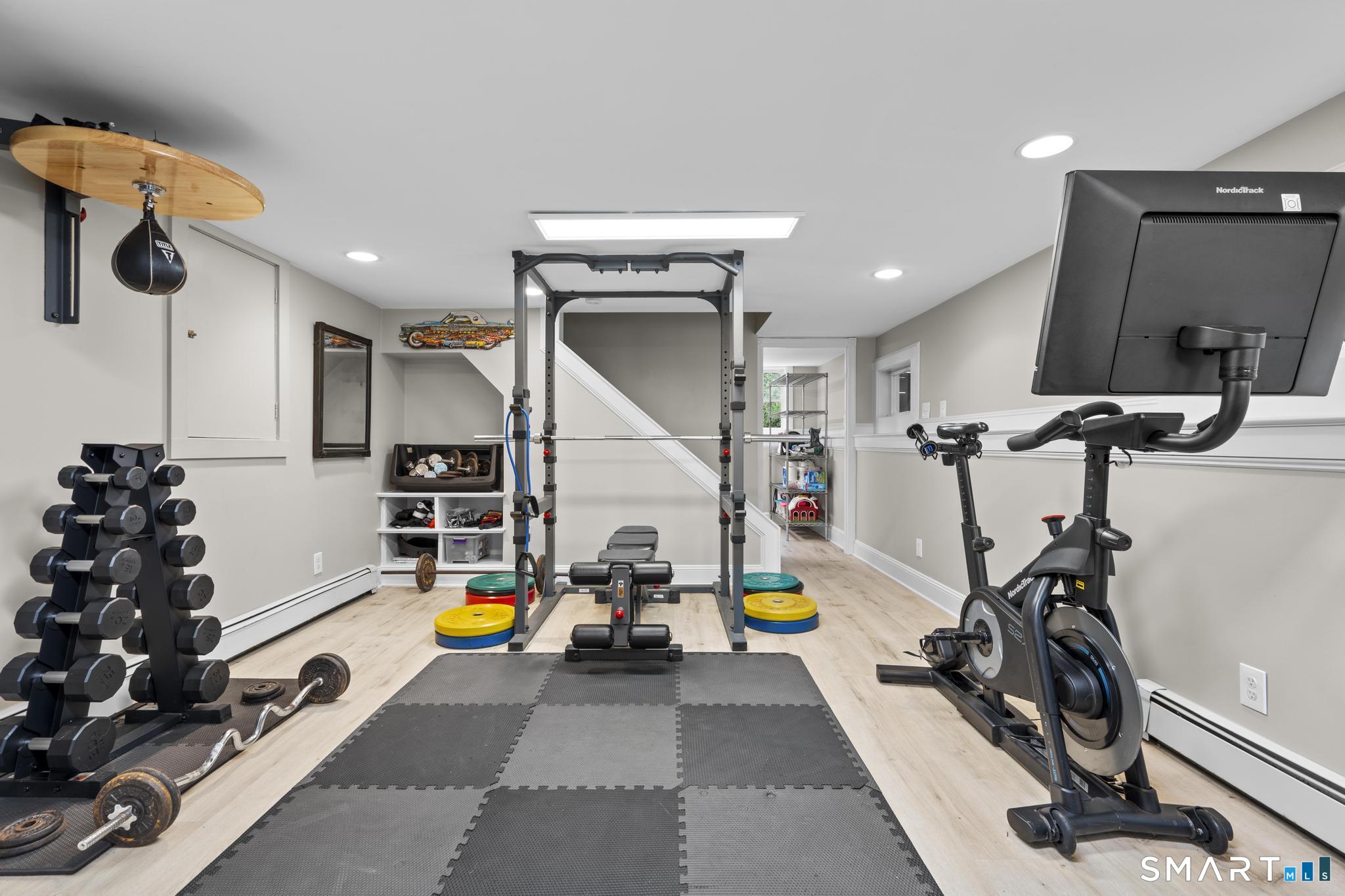 22 Buckskin Lane Oxford CT 06478