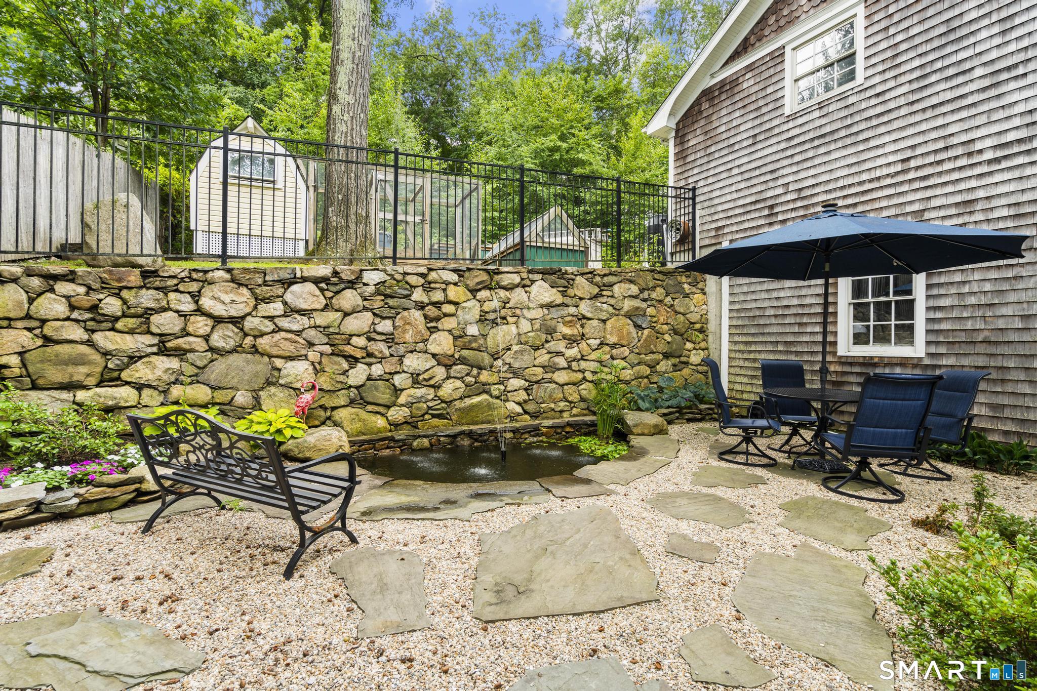 22 Buckskin Lane Oxford CT 06478