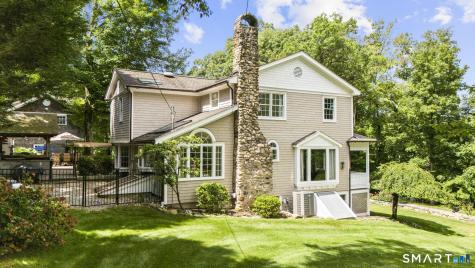 22 Buckskin Lane Oxford CT 06478