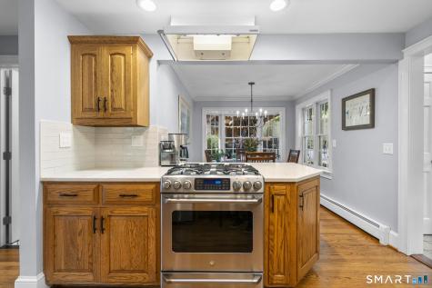 22 Buckskin Lane Oxford CT 06478